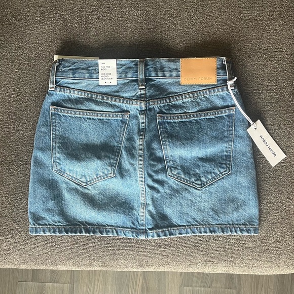 Aritzia The 90s Ricci Denim Skirt - Picture 3 of 4
